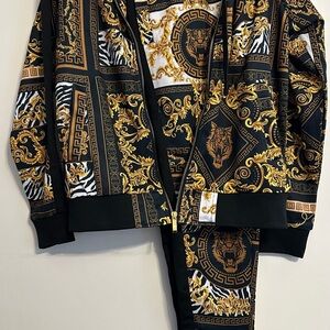 Elegant Black and Gold Patterned Pantsuit